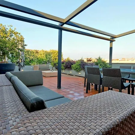 Luxury Penthouse With Outstanding Terrace *